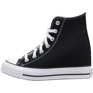 NWT Converse Women Chuck Taylor All Star Wedge Platform BLKRED Black/White 5 US